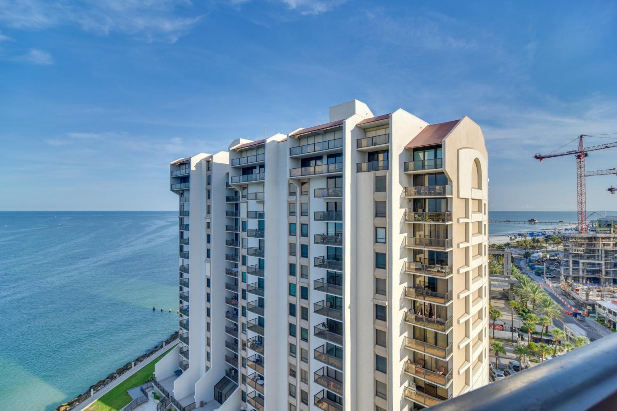 Oceanfront Condo With Balcony And Stunning Views! 클리어워터 비치 외부 사진